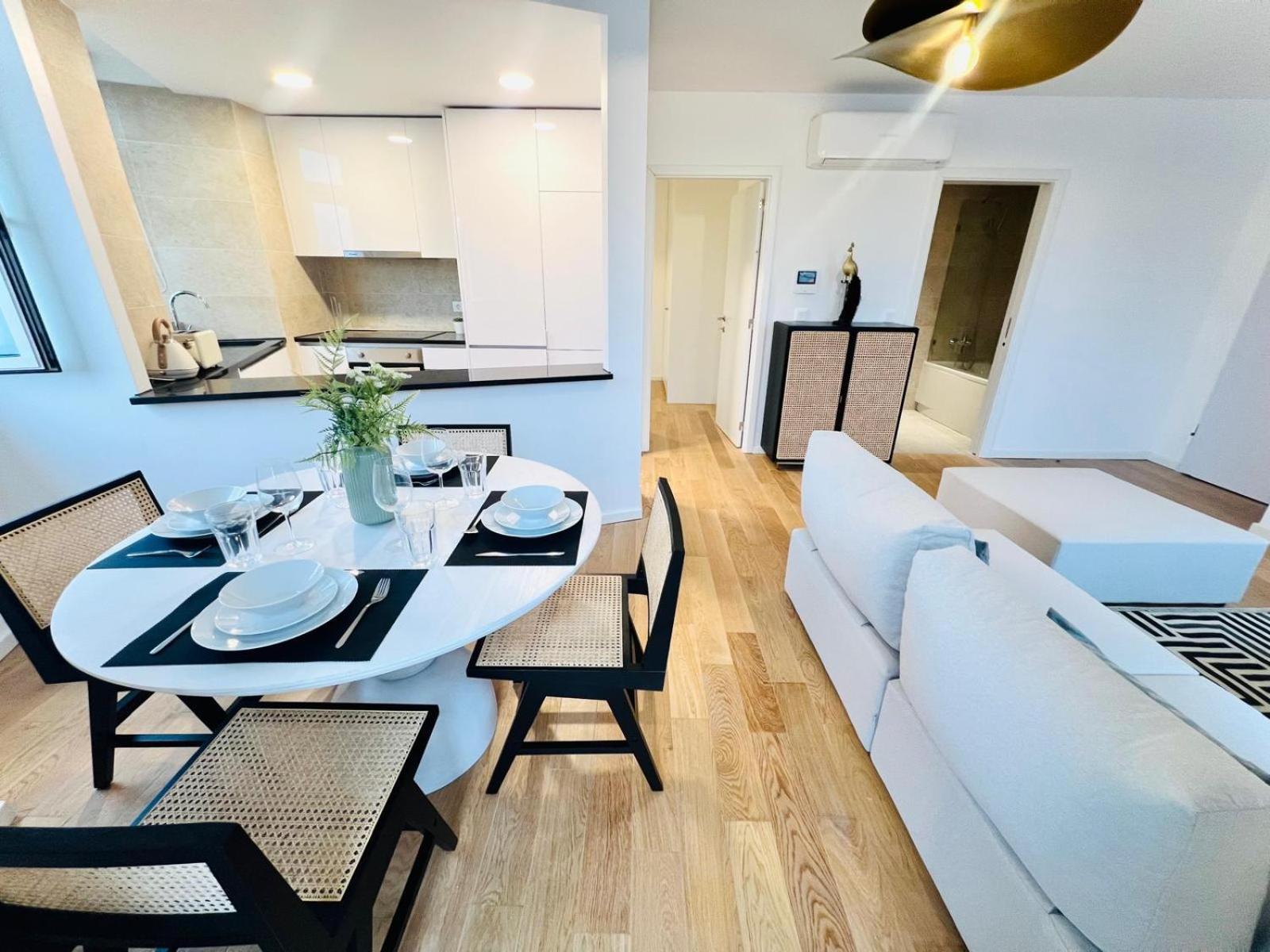 Lisbon Pink House II Beautiful 2 Bedroom Flat In City Center Buitenkant foto