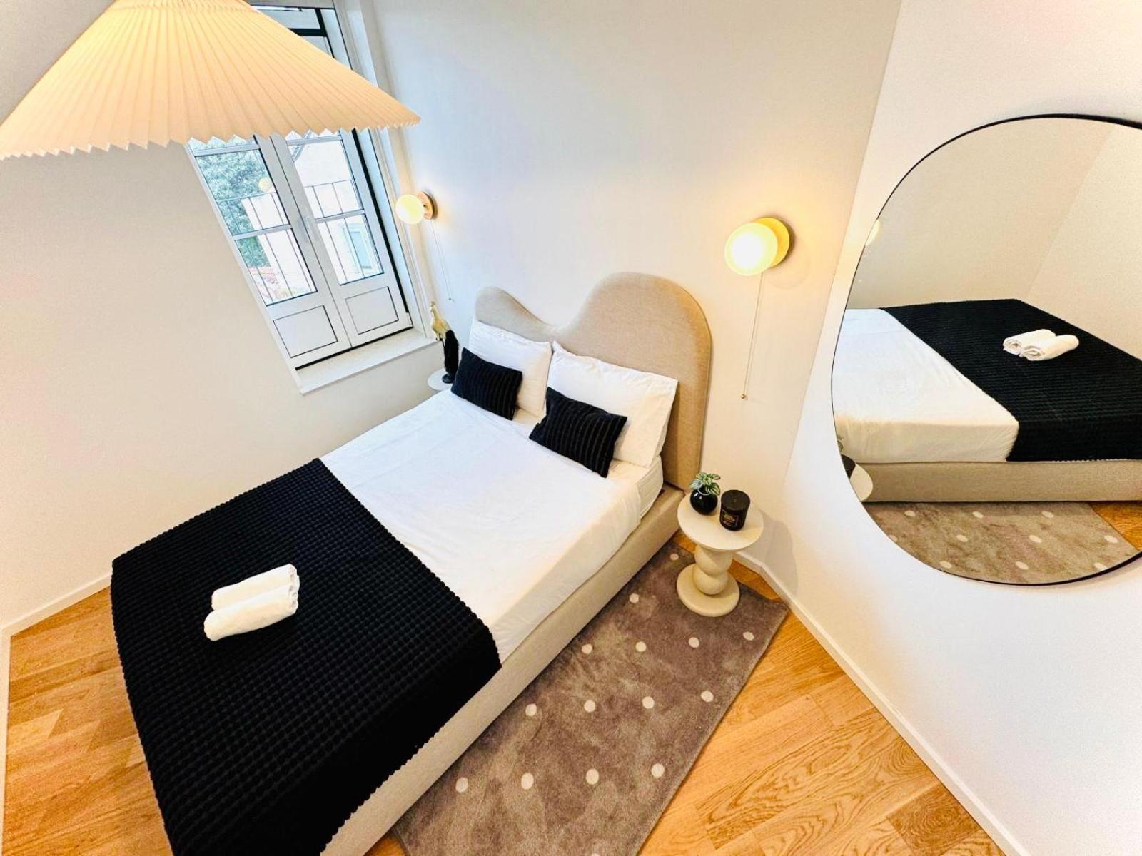 Lisbon Pink House II Beautiful 2 Bedroom Flat In City Center Buitenkant foto