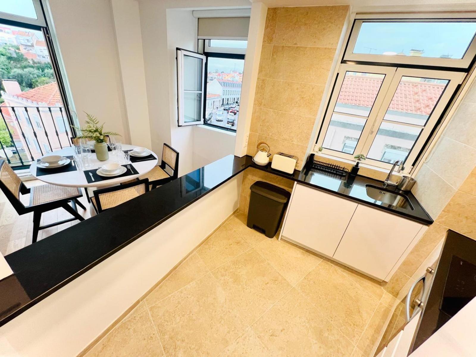Lisbon Pink House II Beautiful 2 Bedroom Flat In City Center Buitenkant foto