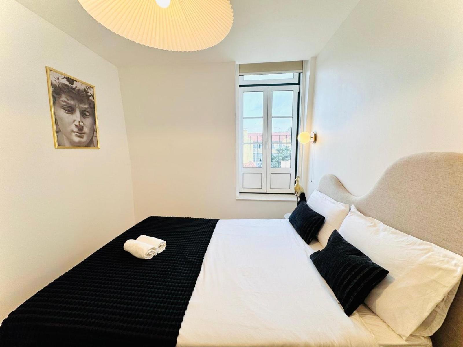 Lisbon Pink House II Beautiful 2 Bedroom Flat In City Center Buitenkant foto