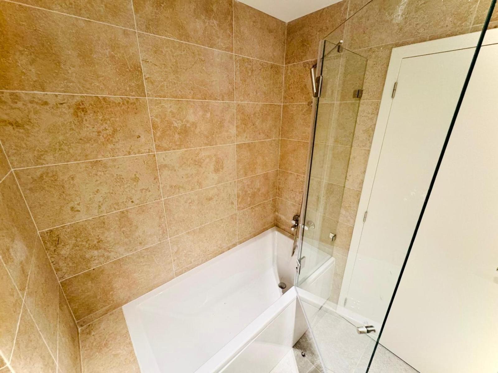 Lisbon Pink House II Beautiful 2 Bedroom Flat In City Center Buitenkant foto