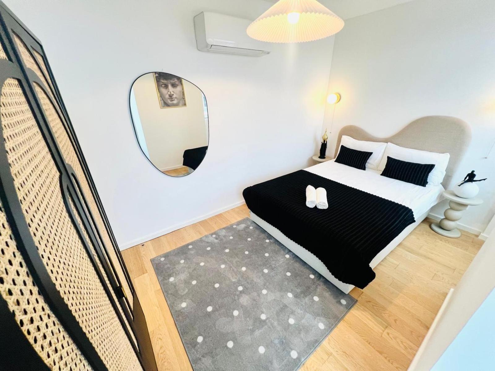 Lisbon Pink House II Beautiful 2 Bedroom Flat In City Center Buitenkant foto