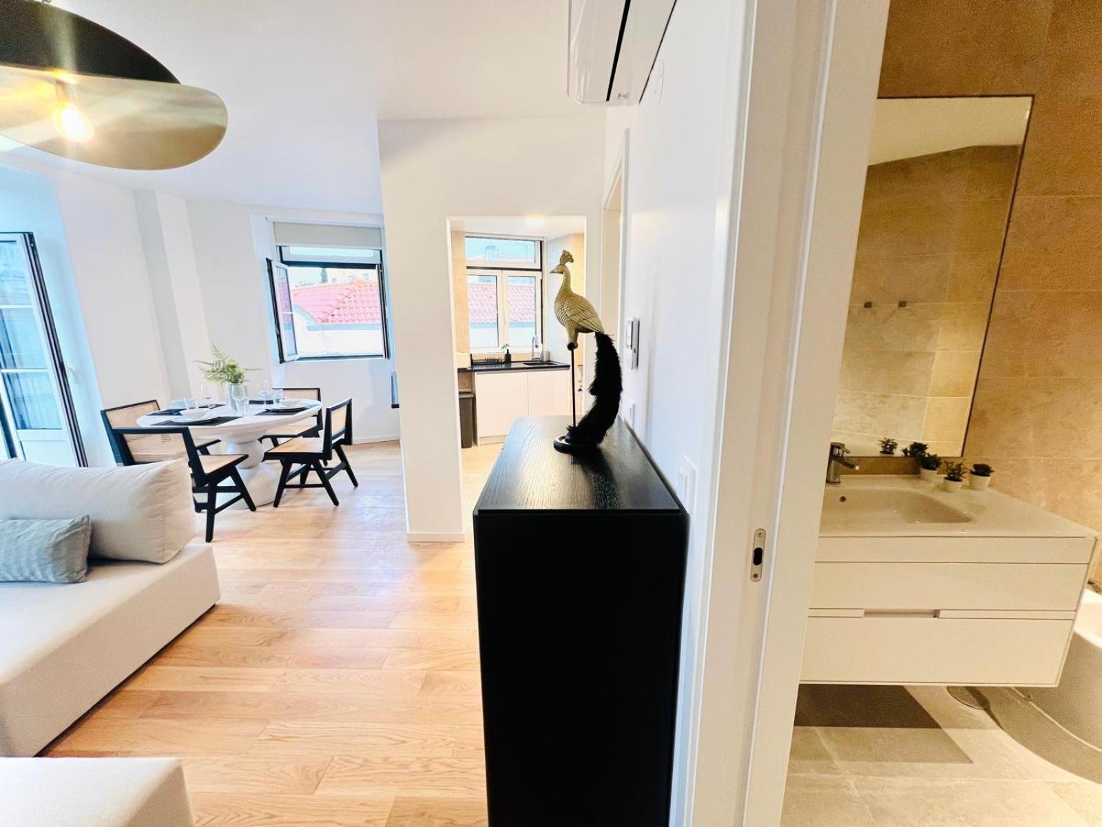 Lisbon Pink House II Beautiful 2 Bedroom Flat In City Center Buitenkant foto
